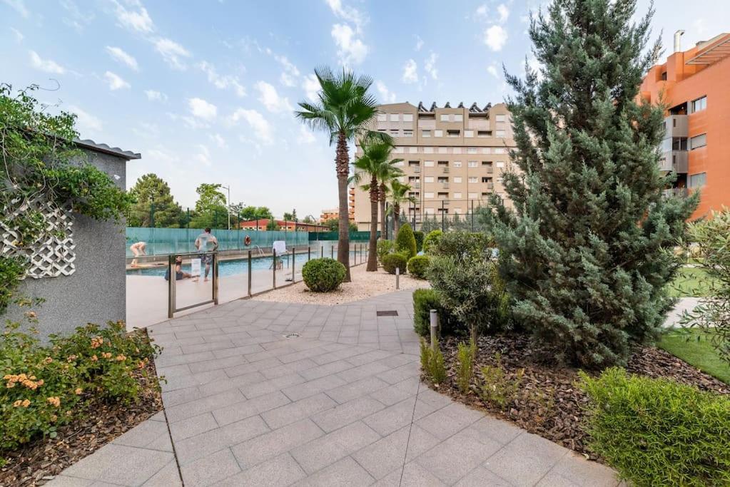 גרנדה Moderno Apartamento Con Piscina Y Parking מראה חיצוני תמונה